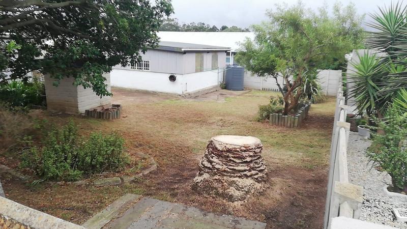 2 Bedroom Property for Sale in Albertinia Western Cape